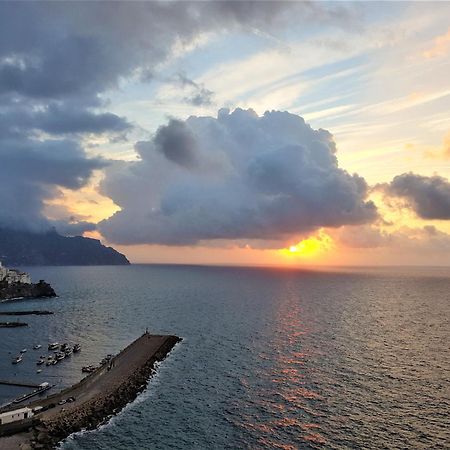 Casa Serena Amalfi Exteriör bild